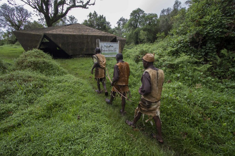 Batwa pygmies - Uganda Cultural tours