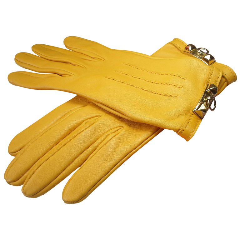 Hand Gloves for Gorilla trekking in Uganda