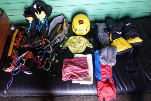 33 things to bring for your Rwenzori Mountain Hike [packing list]