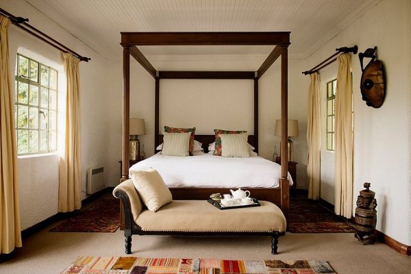 Sabyinyo Silverback Lodge