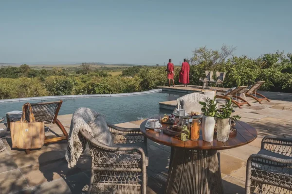 10 Day Luxury Fly-in Kenya & Tanzania Tour 10 Day Luxury Fly-in Kenya & Tanzania Tour