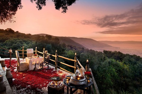 5 Days Tanzania Lodge Safari